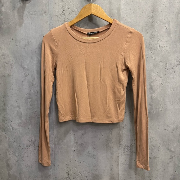 ZARA Women's Tan Long Sleeve Crop Top - Picture 2 of 4